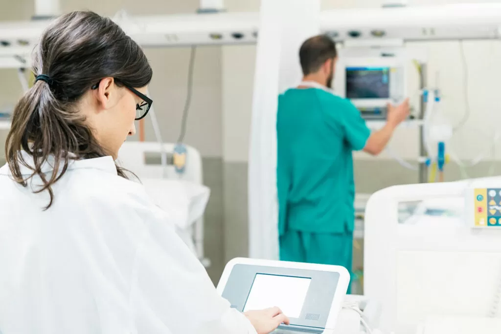 Infinium Medical Sistemas de monitoreo de pacientes y Equipo de cuidado intensivo