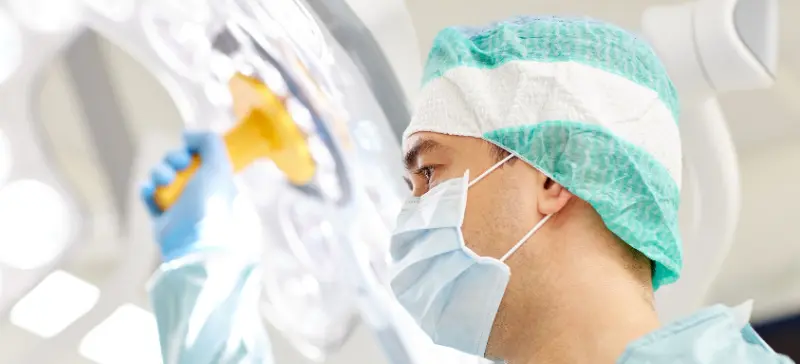 Pay for what matters most when buying surgical lights